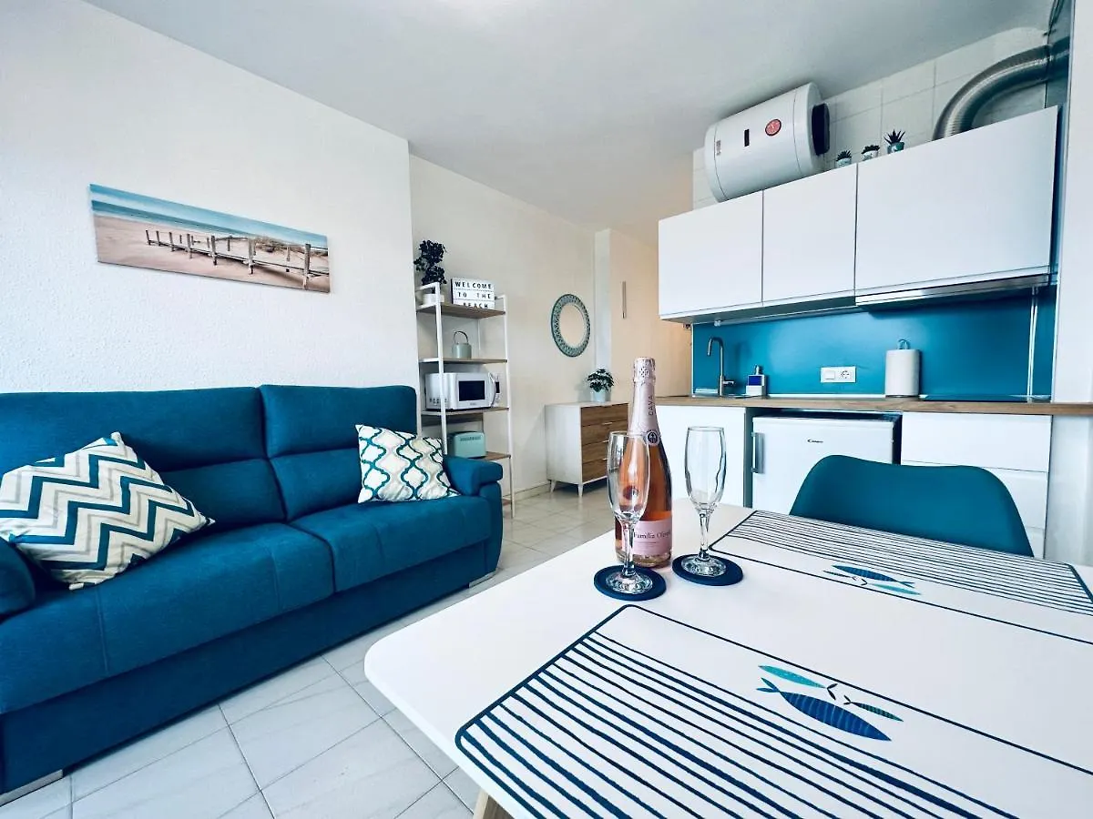 Appartement Face A La Mer - Vue Epique, Climatisation, Wifi, Draps Inclus Empuriabrava